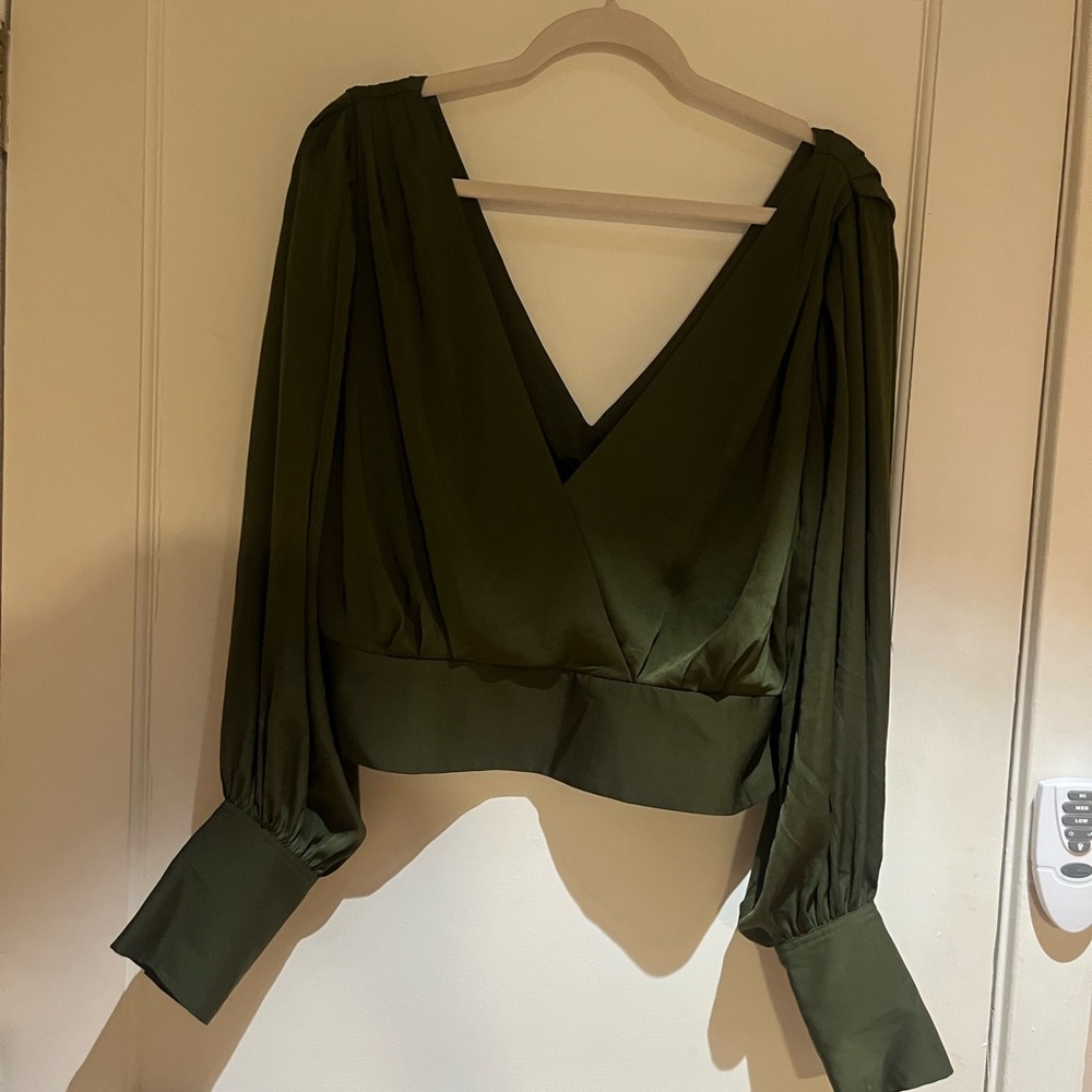NWT Banana Republic Elegant Olive Green Women's Top